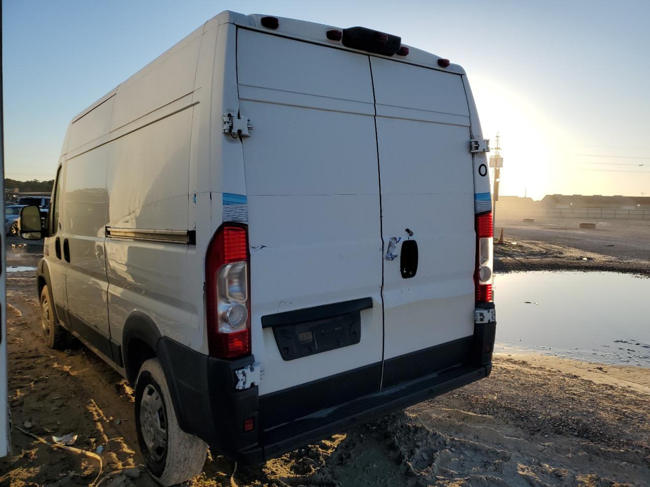 2018 RAM ProMaster City - Image 2