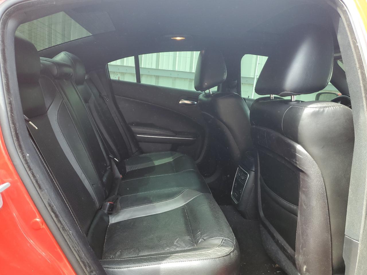 2019 Dodge Charger - Image 10