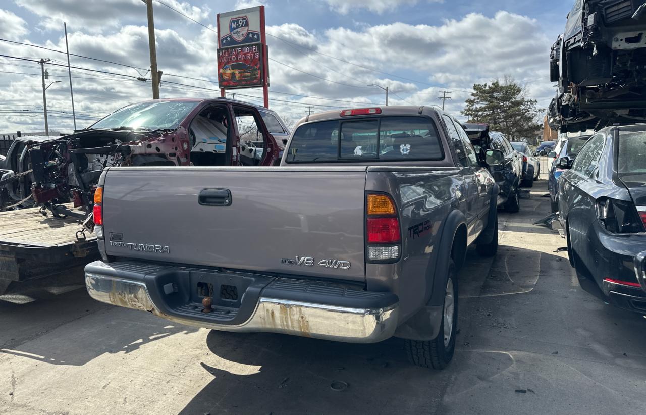 2002 Toyota Tundra - Image 4