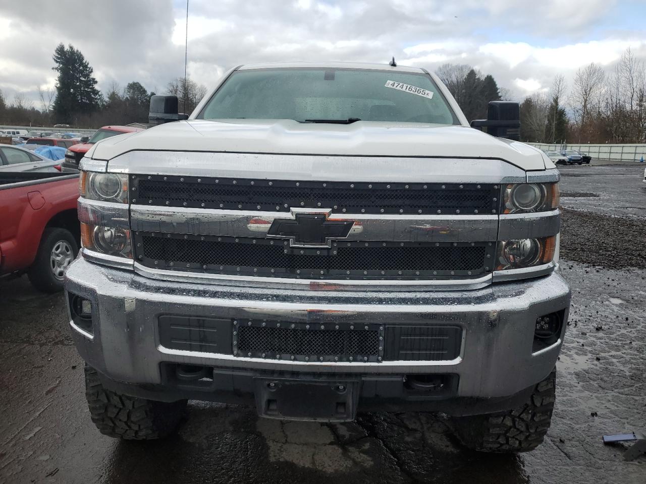 2015 Chevrolet Silverado - Image 5