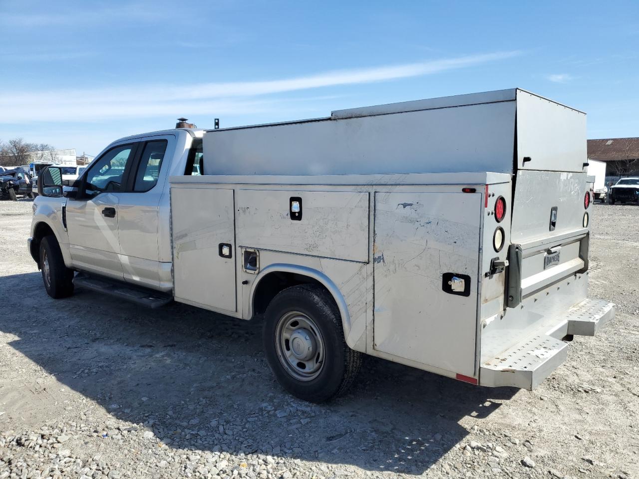 2017 Ford F350 - Image 2