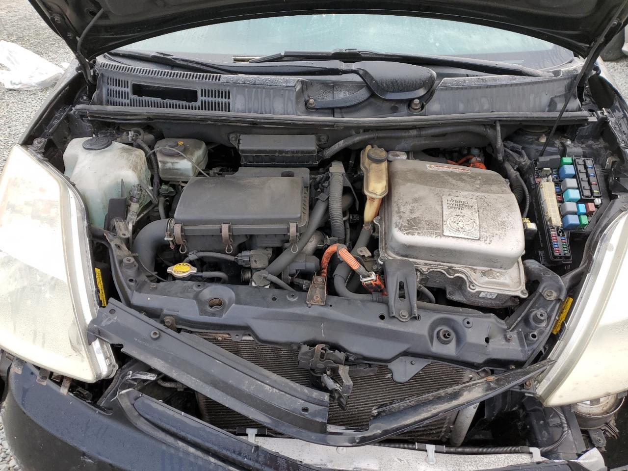 2005 Toyota Prius - Image 11