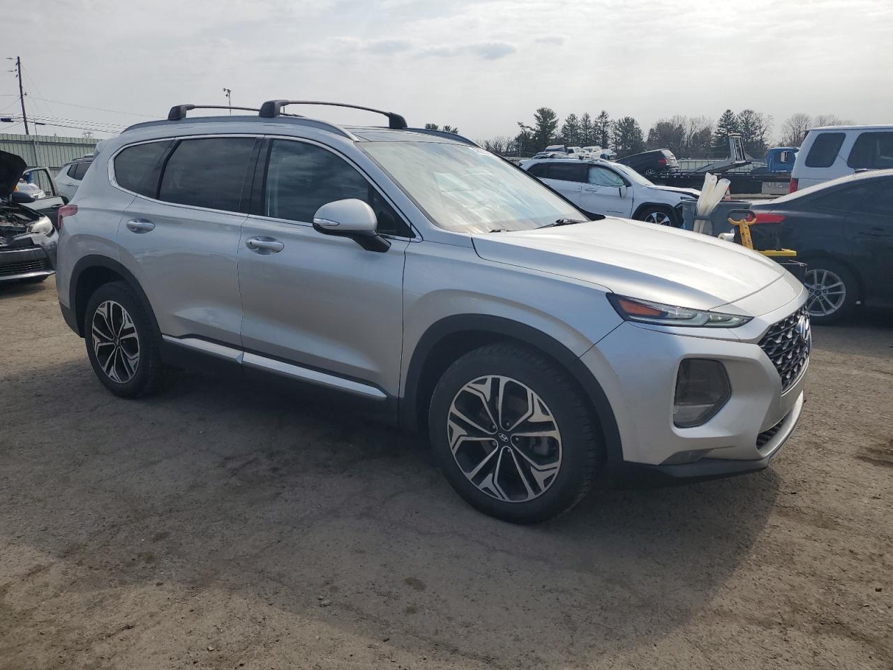 2019 Hyundai Santa Fe - Image 4