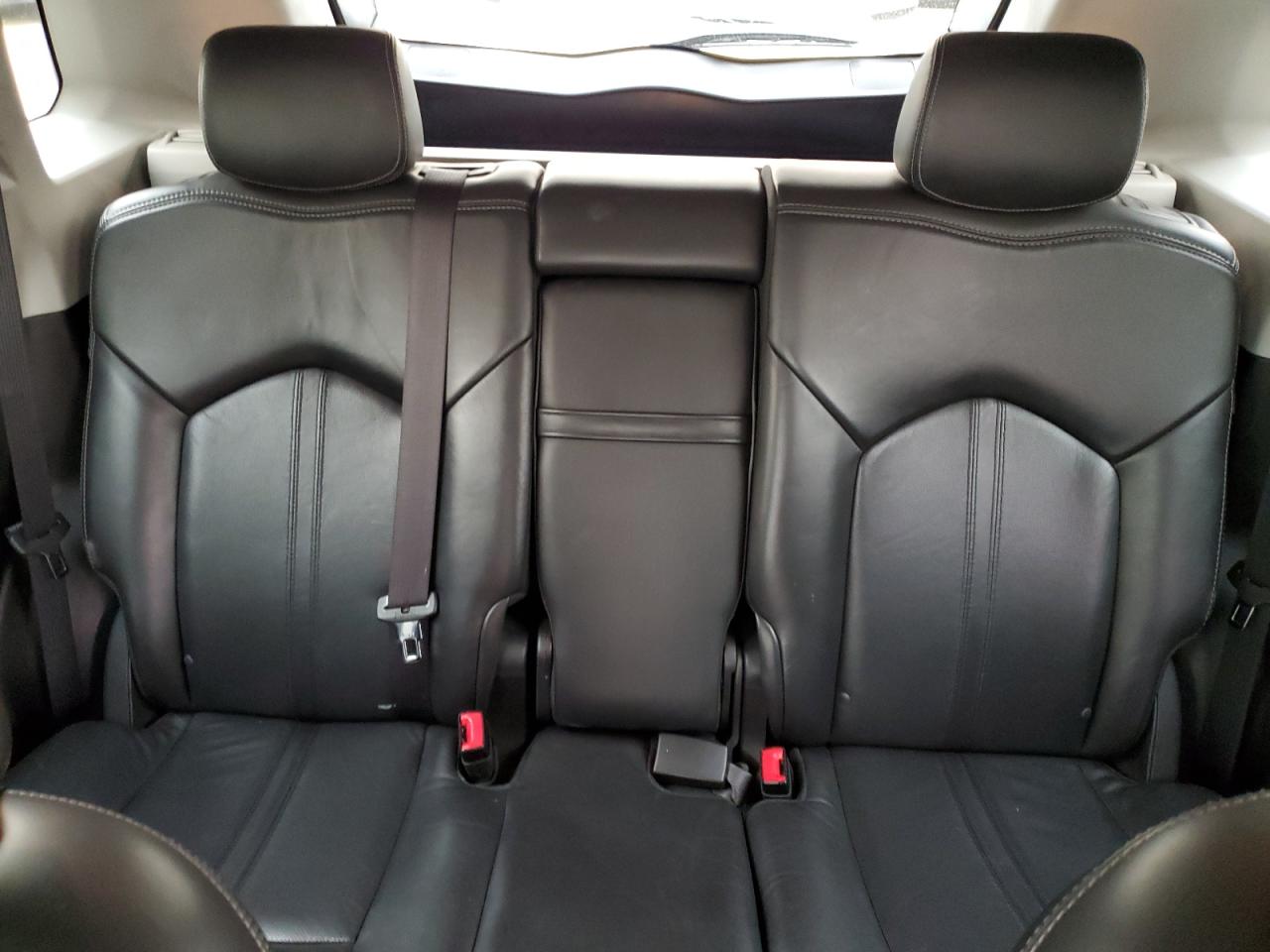 2016 Cadillac SRX - Image 10