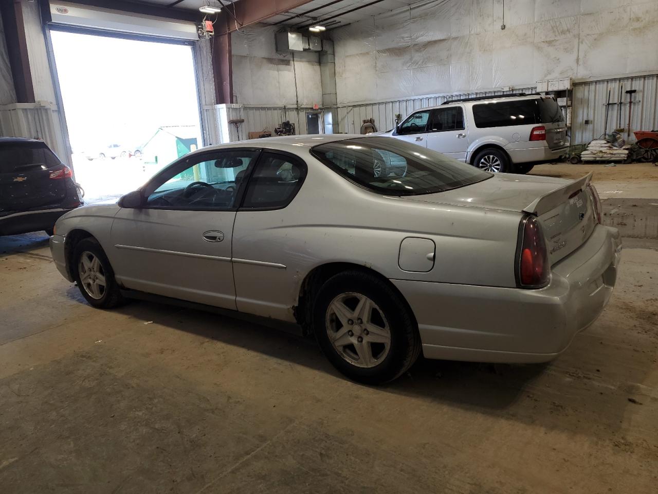 2004 Chevrolet Monte Carlo - Image 2