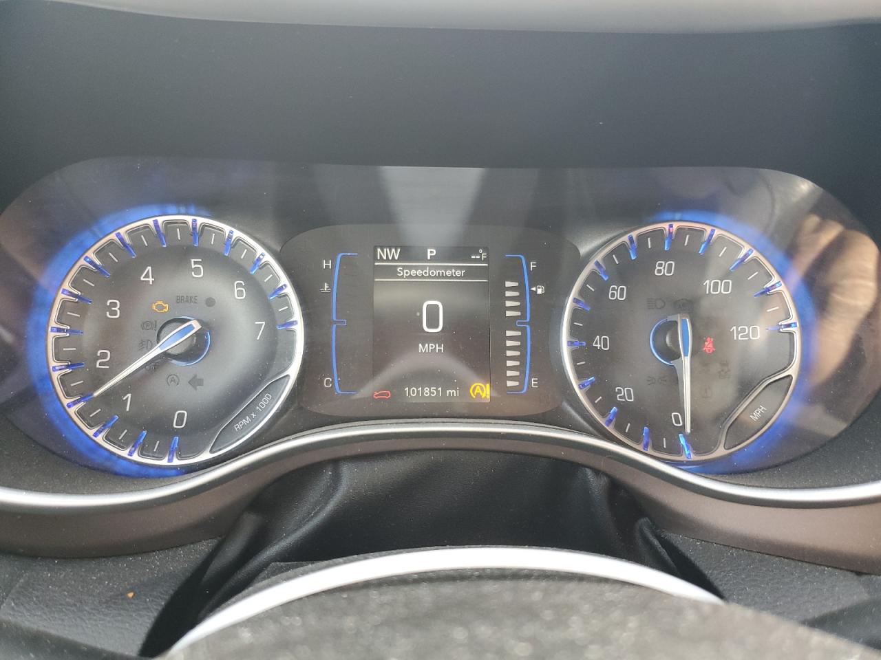 2021 Chrysler Voyager - Image 9