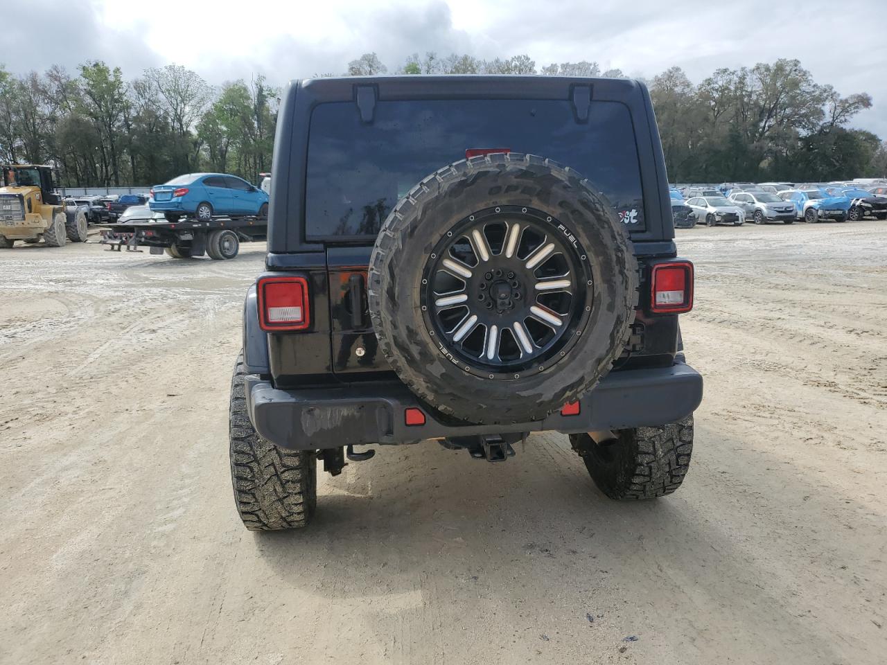 2019 Jeep Wrangler - Image 6