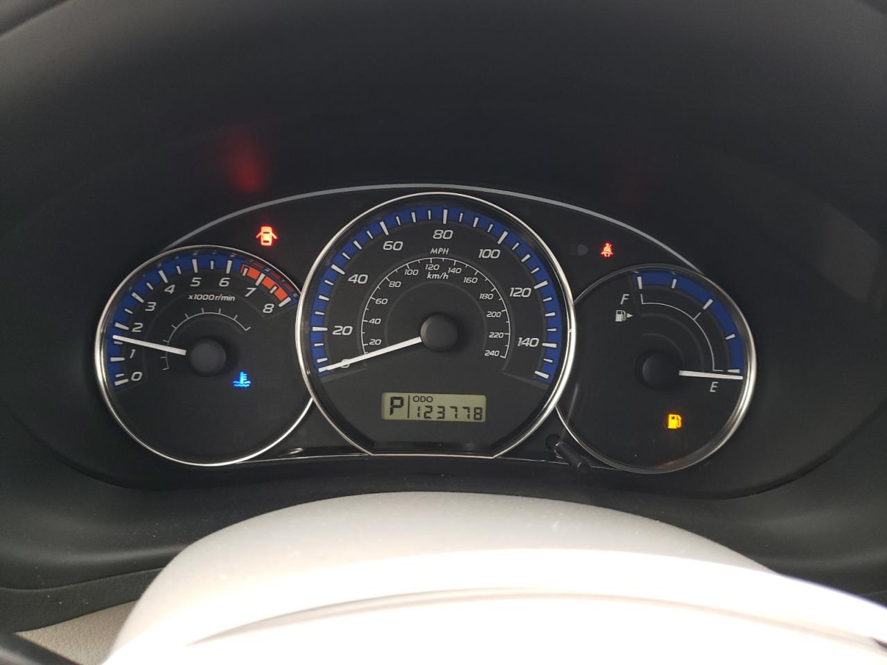 2013 Subaru Forester - Image 9