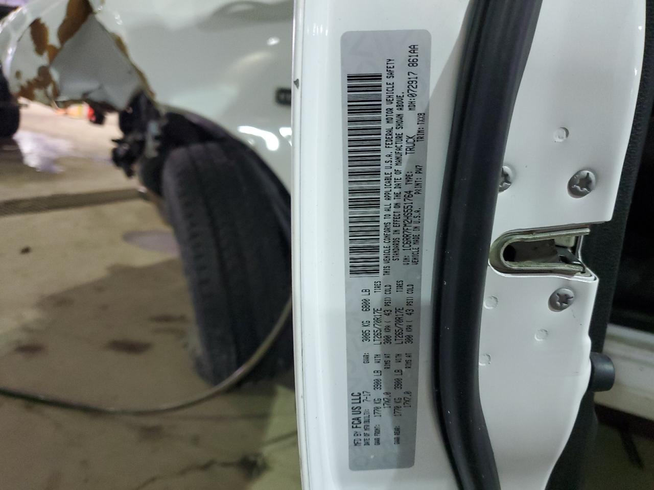 2017 RAM 1500 - Image 12