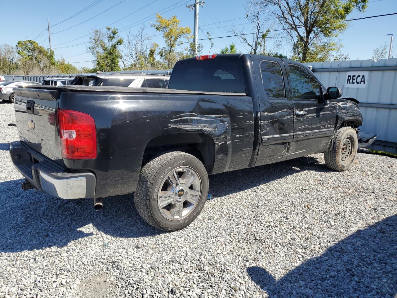 2012 Chevrolet Silverado - Image 3