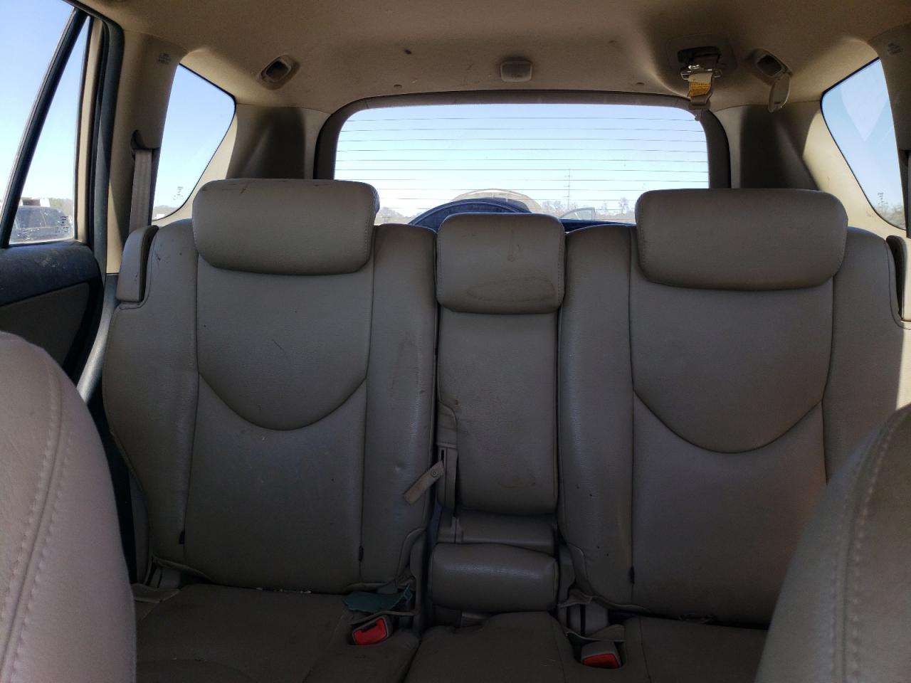 2010 Toyota RAV 4 - Image 10