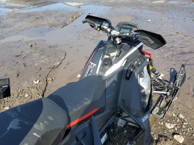 2022 POLARIS SNOWMOBILE