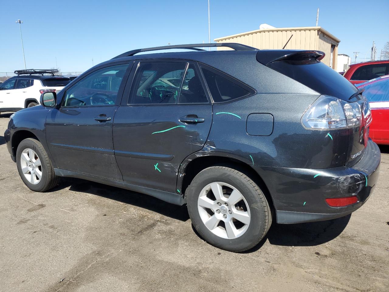 2005 Lexus RX - Image 2