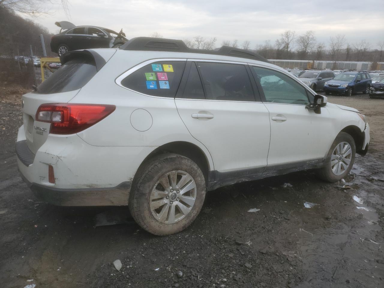 2015 Subaru Outback - Image 3