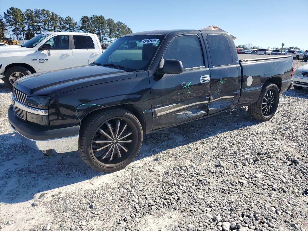 2004 Chevrolet Silverado - Image 1