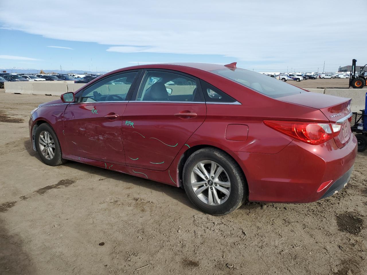 2014 Hyundai Sonata - Image 2