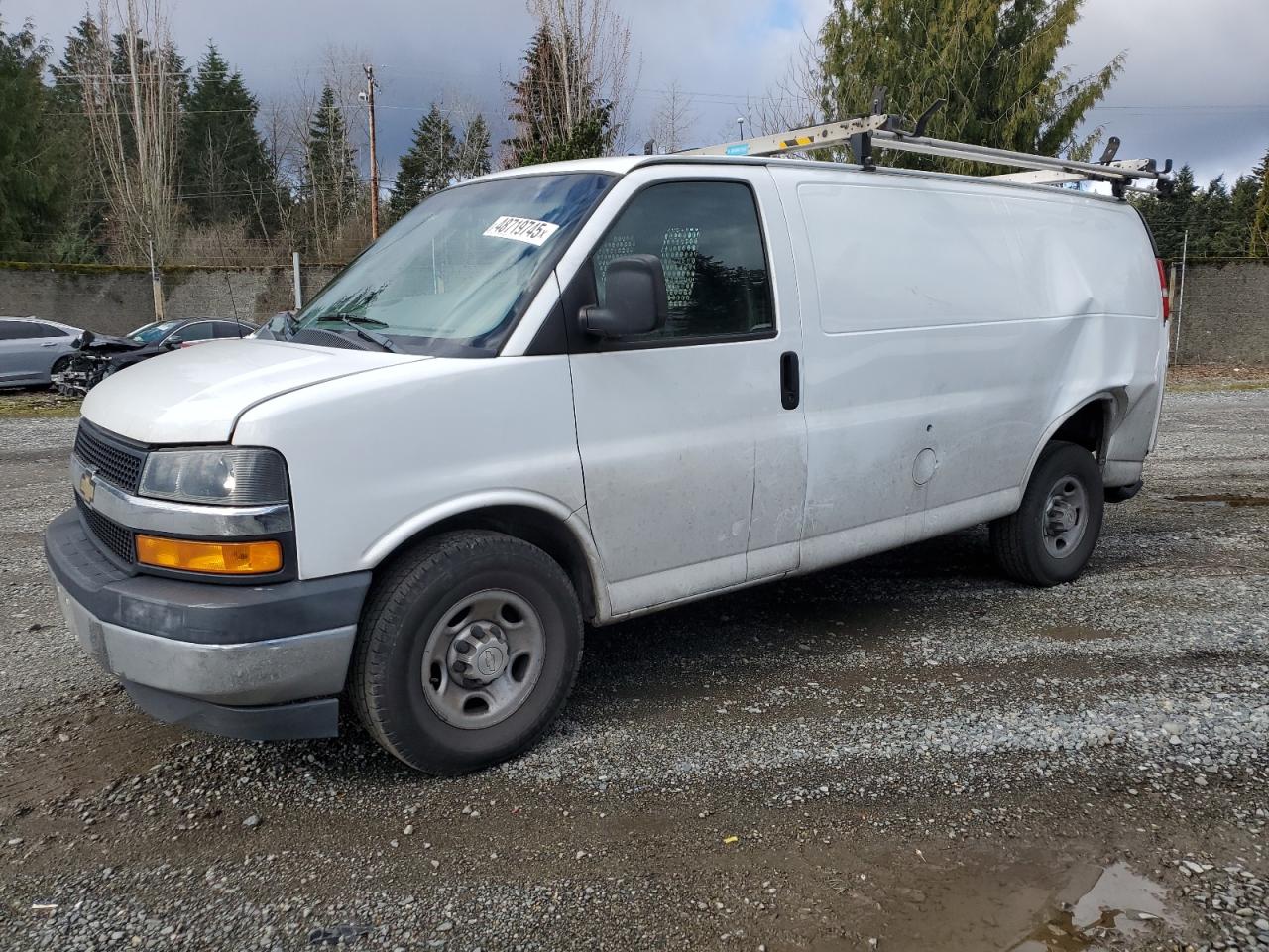 2018 Chevrolet Express - Image 1