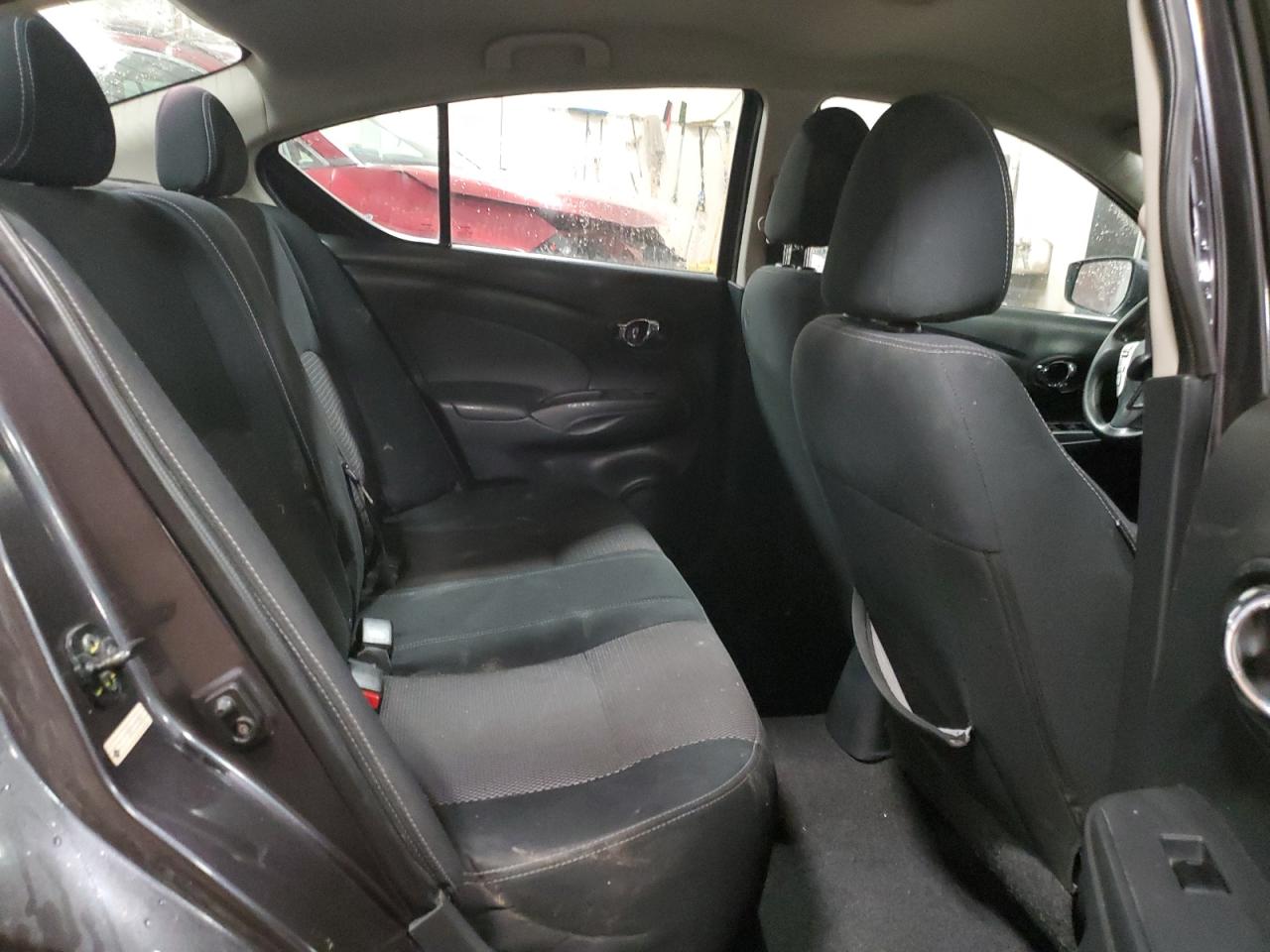 2015 Nissan Versa - Image 10