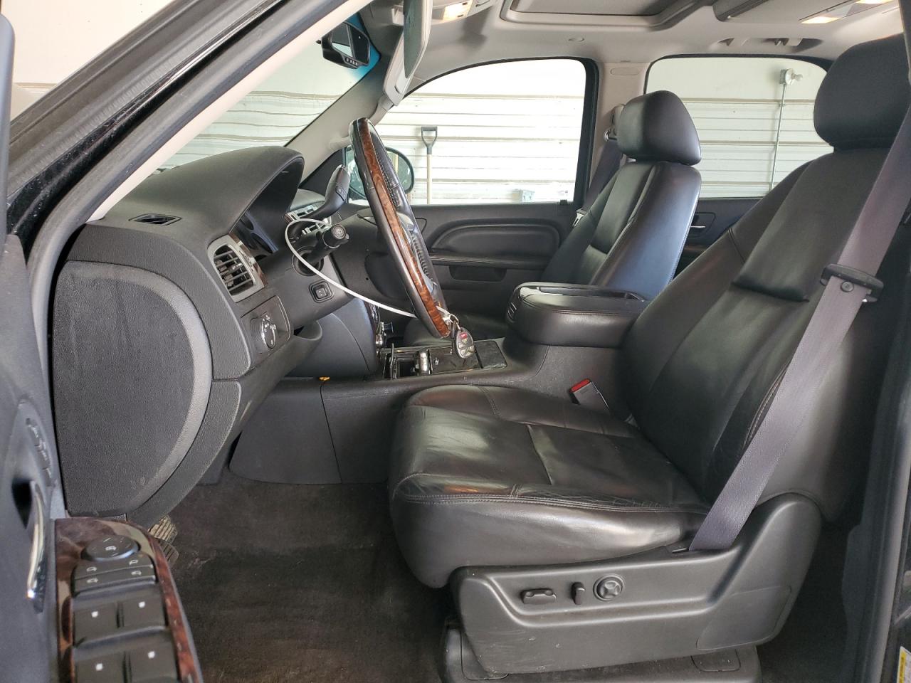 2011 GMC Yukon - Image 7