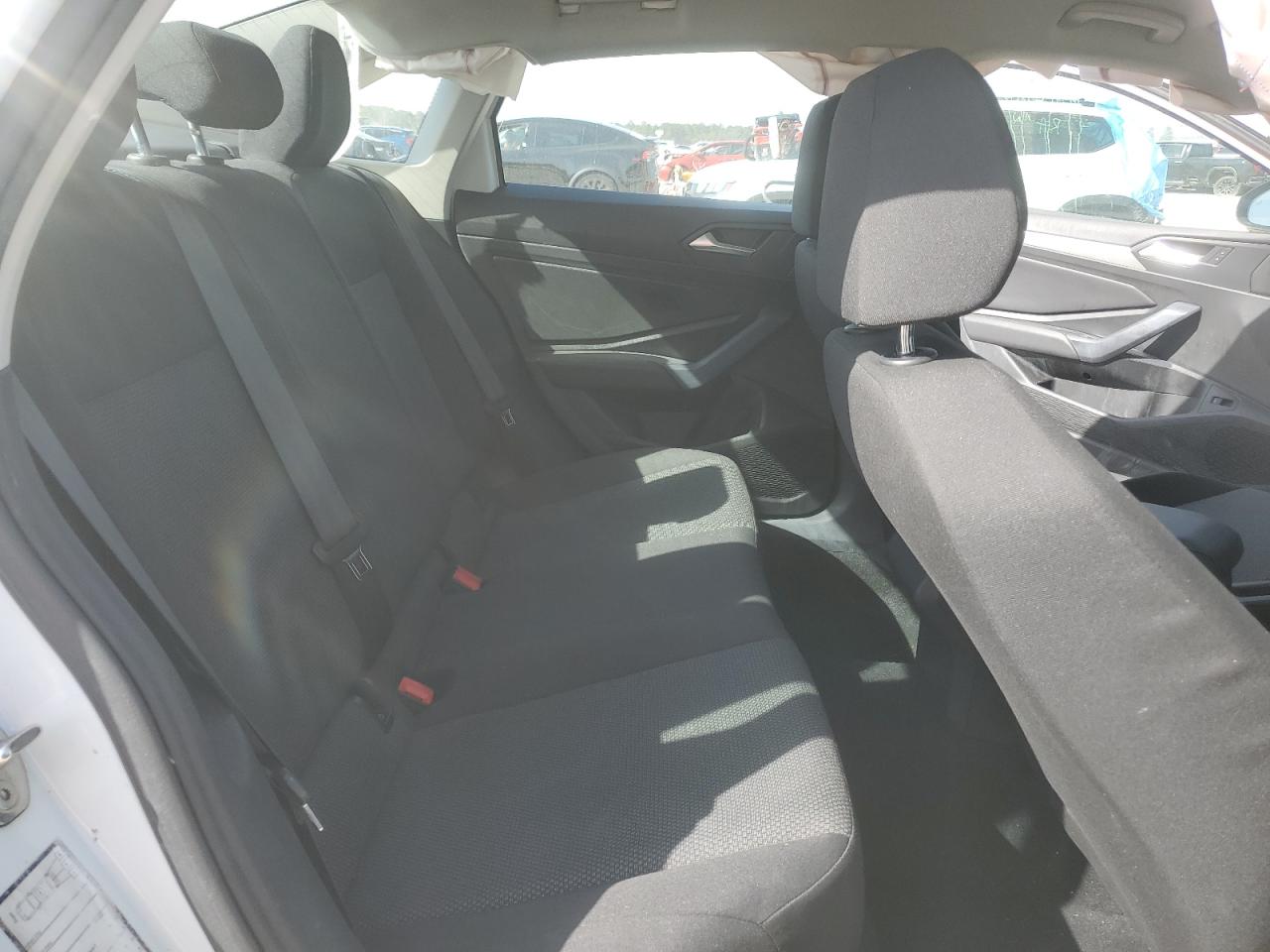 2019 Volkswagen Jetta - Image 10