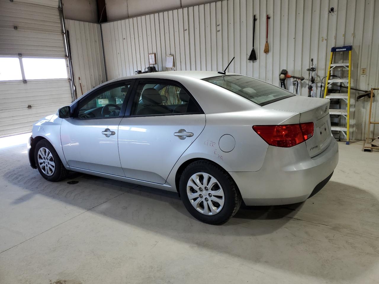 2012 Kia Forte - Image 2