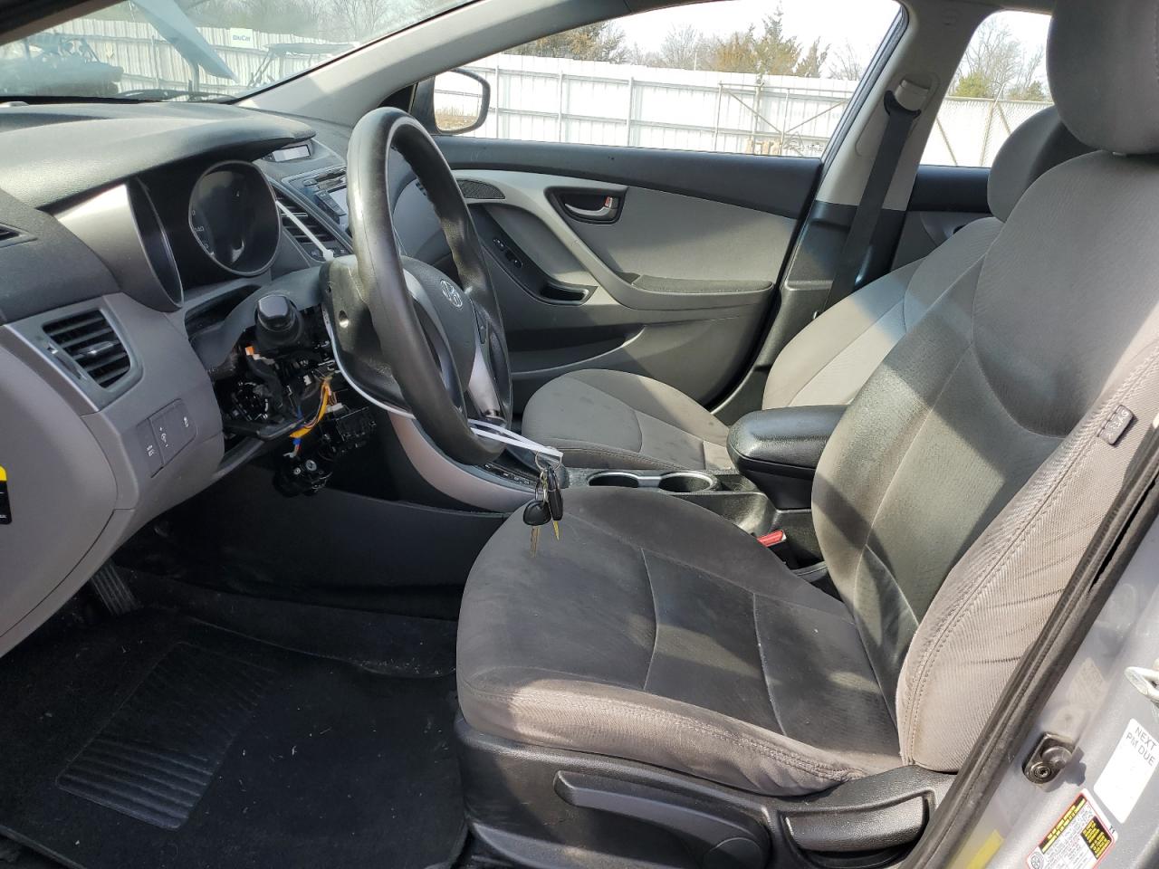 2016 Hyundai Elantra - Image 7