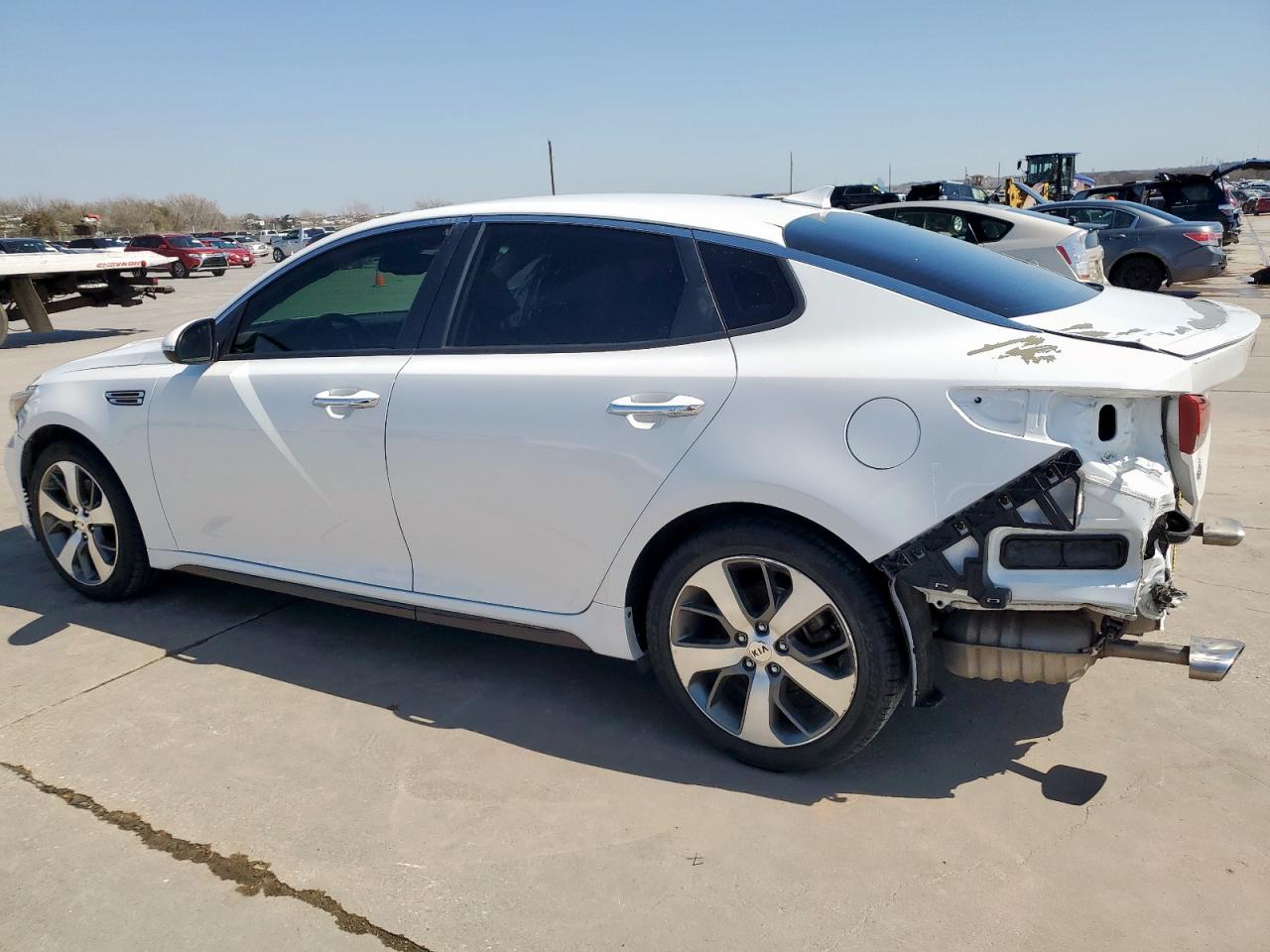 2019 Kia Optima - Image 2