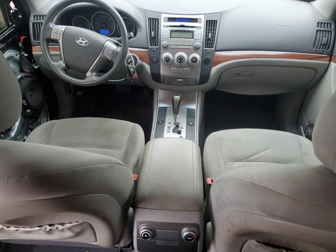 2011 Hyundai Veracruz - Image 8