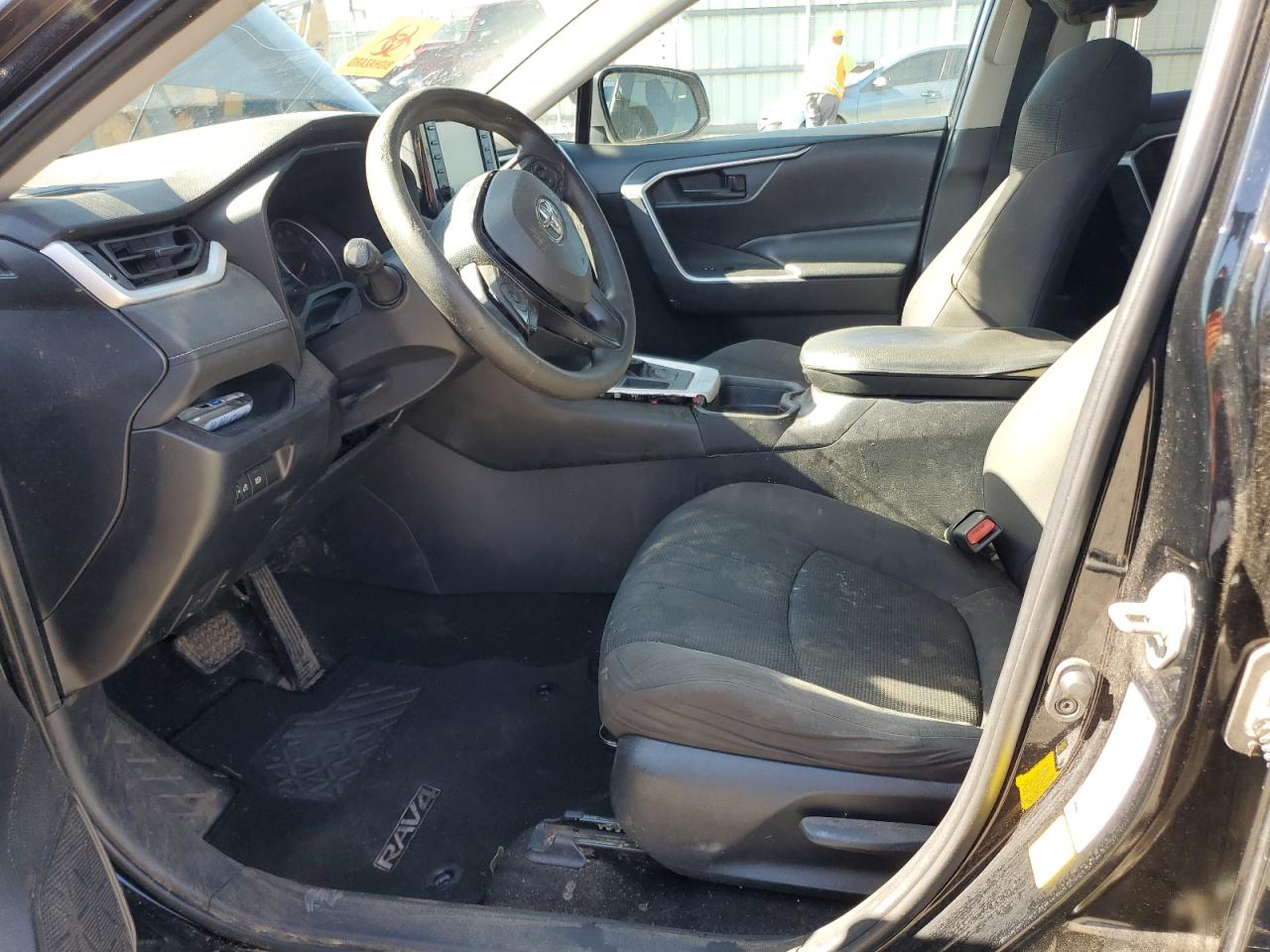 2019 Toyota RAV 4 - Image 10