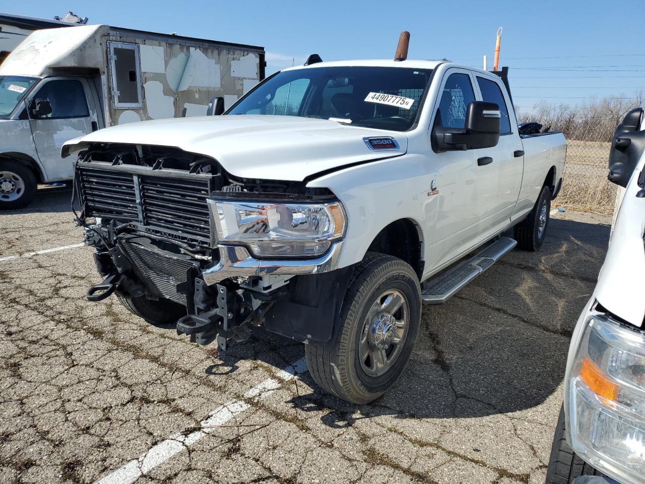 2023 Ram 3500 Tradesman na sprzedaż w Woodhaven, MI - Front End