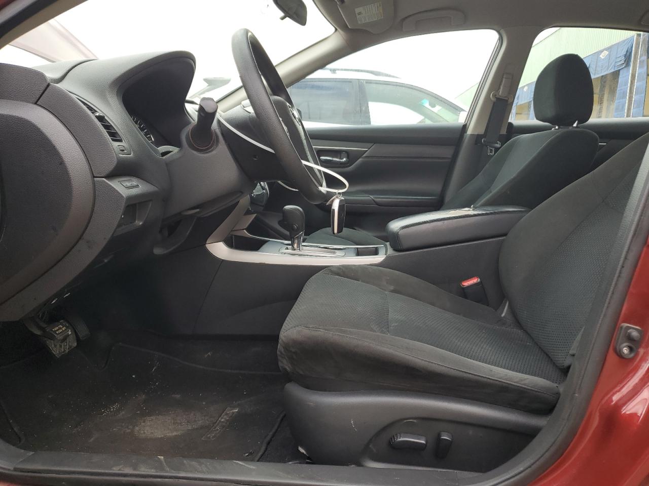 2015 Nissan Altima - Image 7