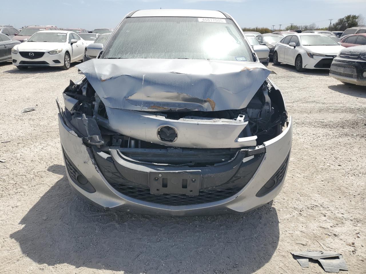 2012 Mazda 5 - Image 5