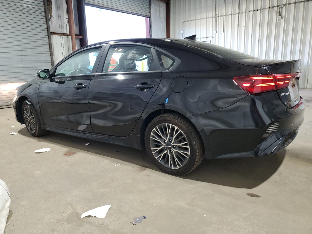 2023 Kia Forte - Image 2