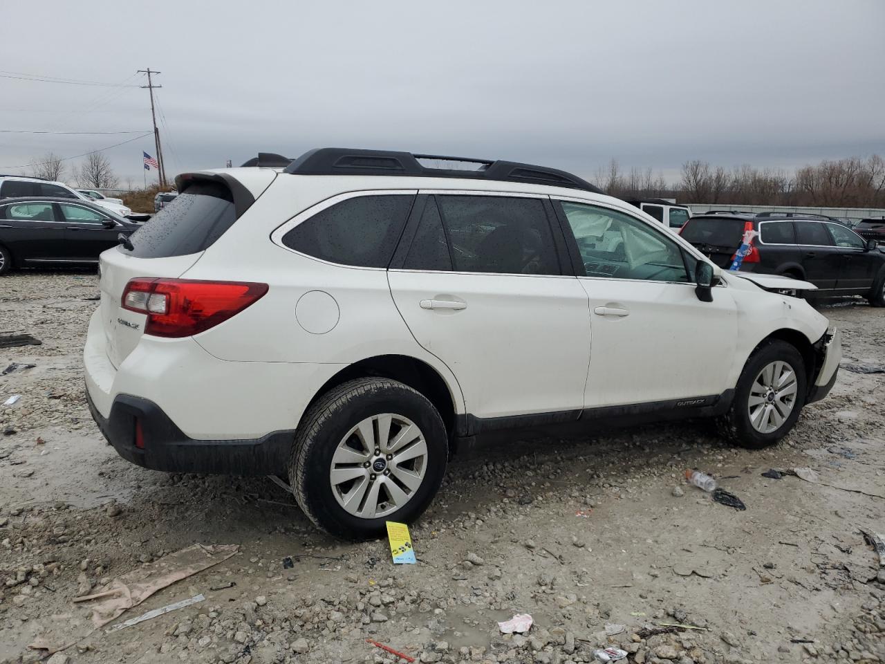 2018 Subaru Outback - Image 3