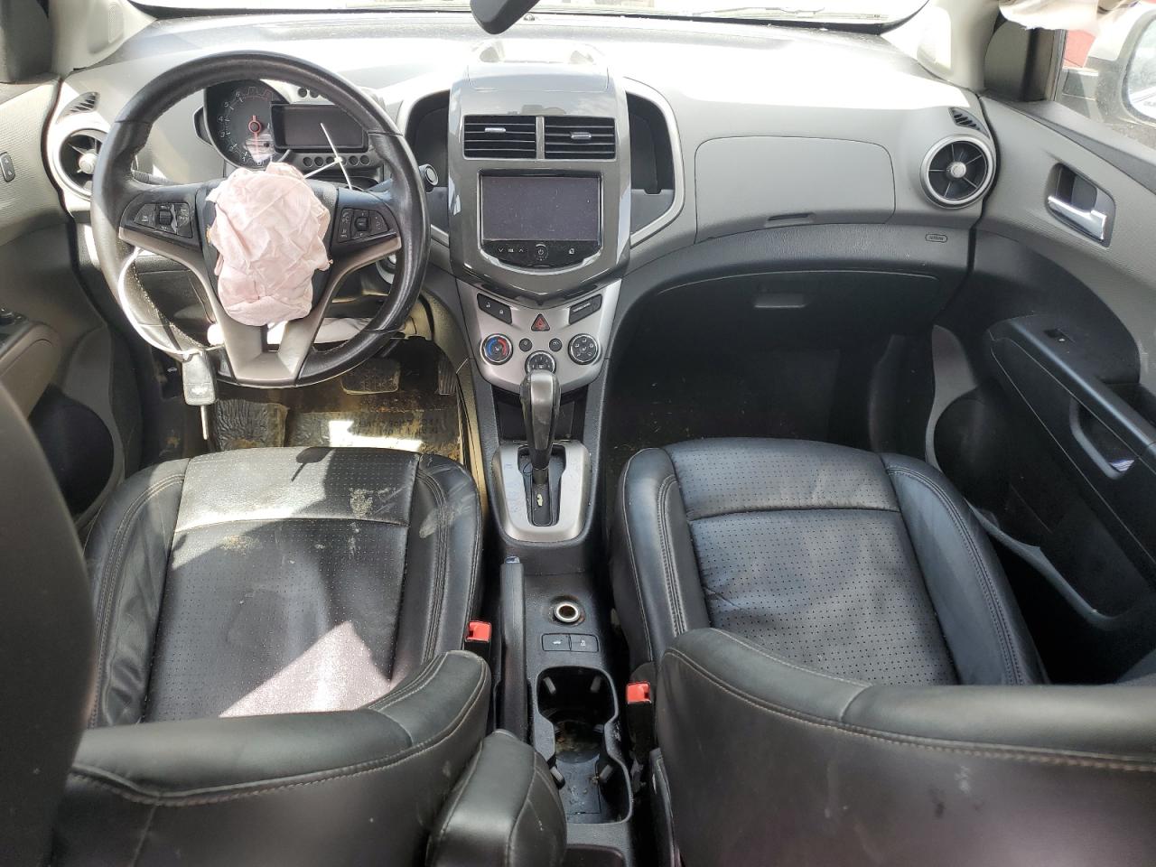 2015 Chevrolet Sonic - Image 8
