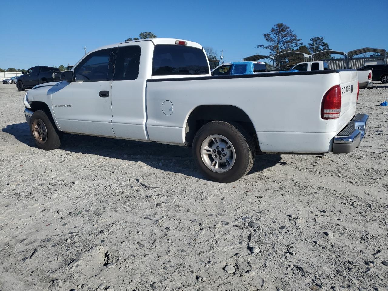 1999 Dodge Dakota - Image 2