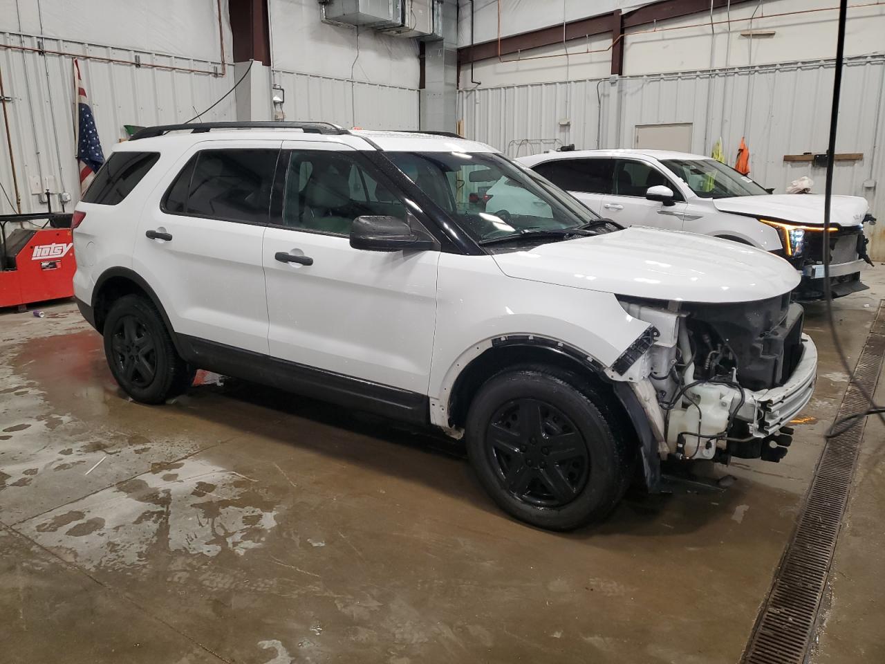 2014 Ford Explorer - Image 4