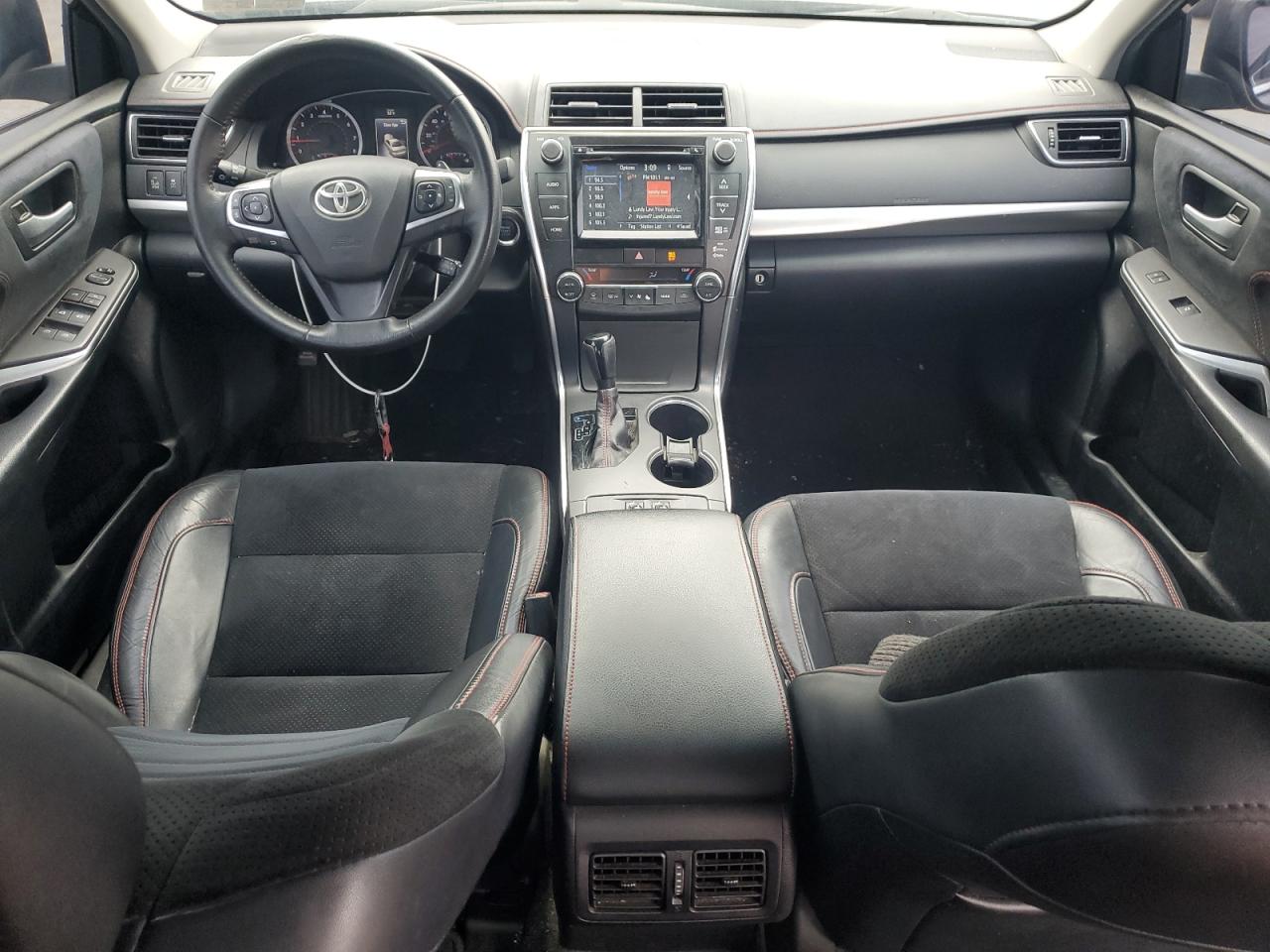2015 Toyota Camry - Image 8