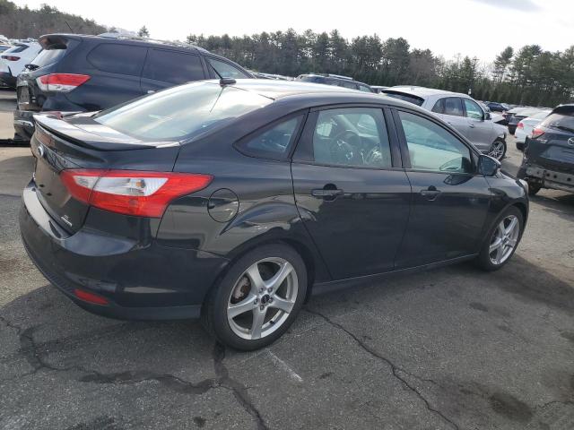Sedans FORD FOCUS 2014 Czarny