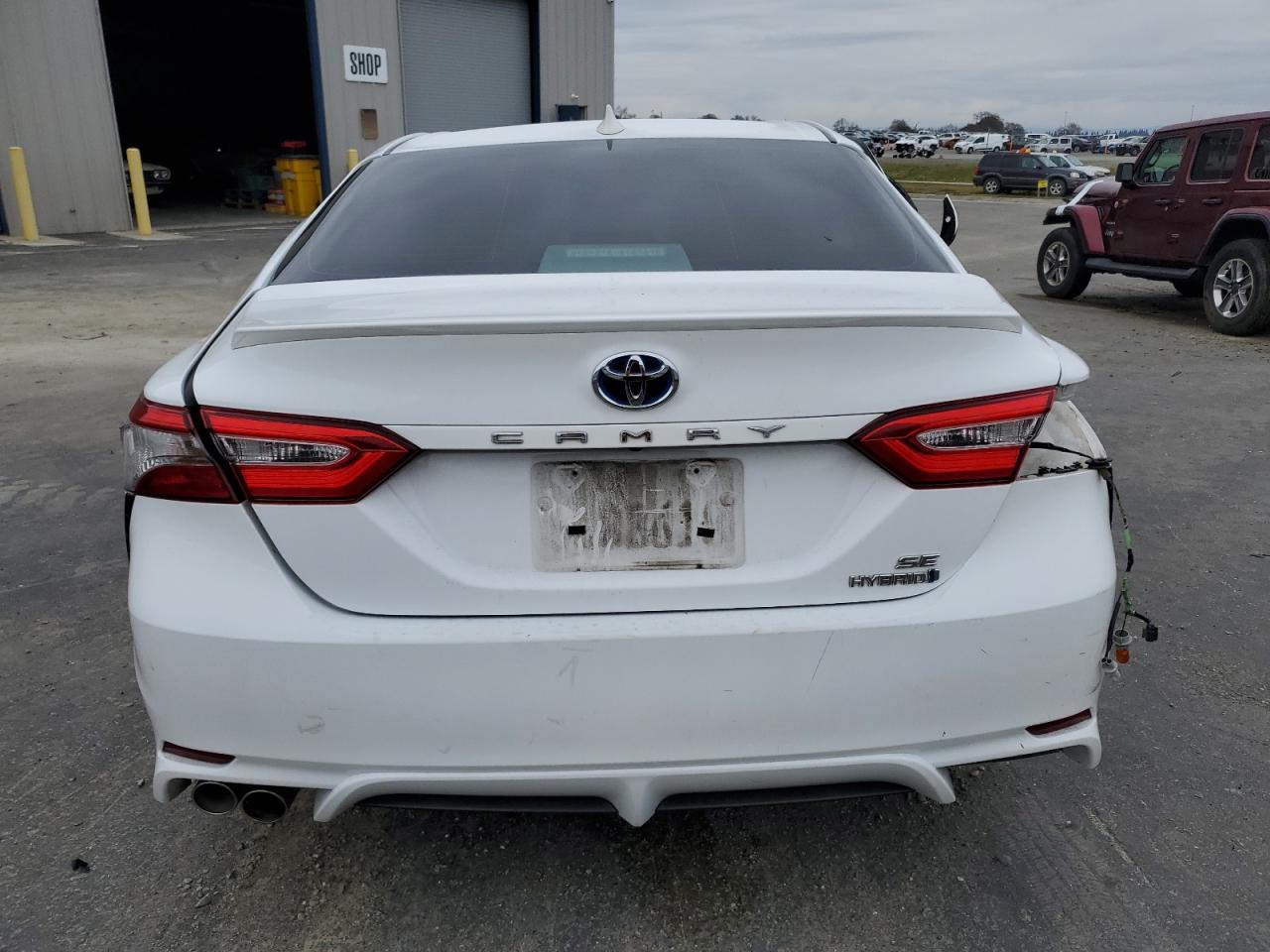 2019 Toyota Camry - Image 6