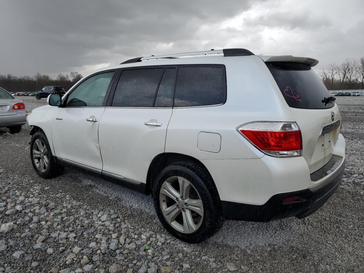 2012 Toyota Highlander - Image 2