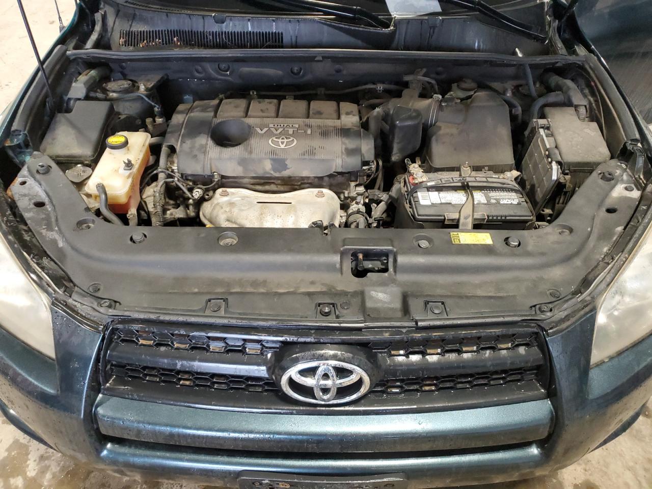 2010 Toyota RAV 4 - Image 12