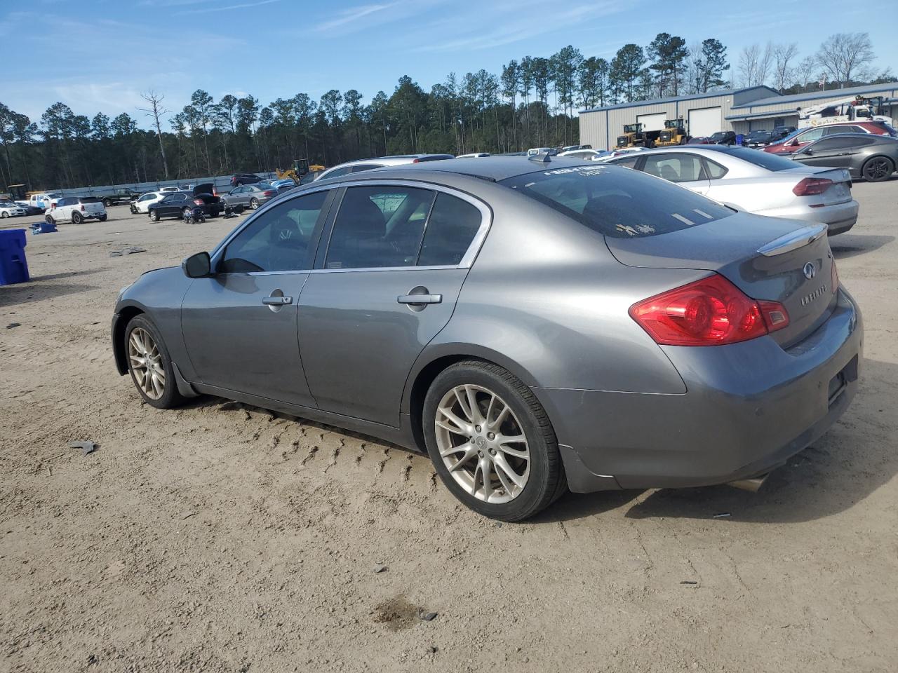 2013 Infiniti G - Image 2