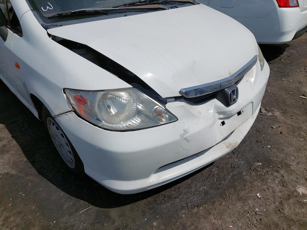 MRHGD66245P020280 - 2005 Honda City - #48639565