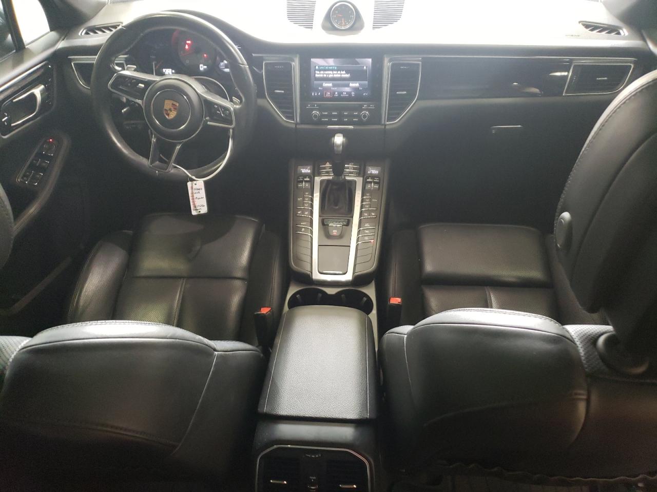 2018 Porsche Macan - Image 8