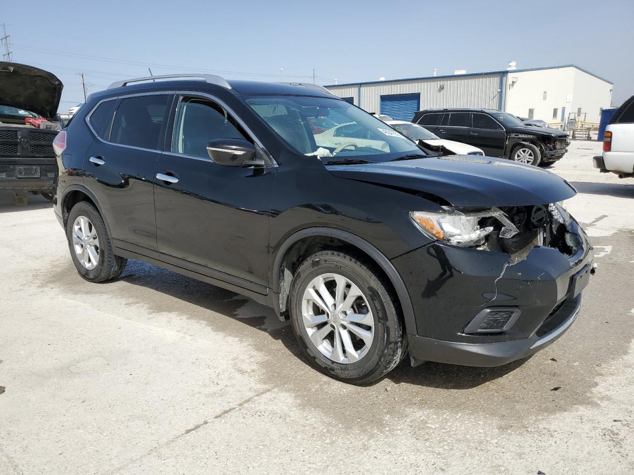 2015 Nissan Rogue - Image 4