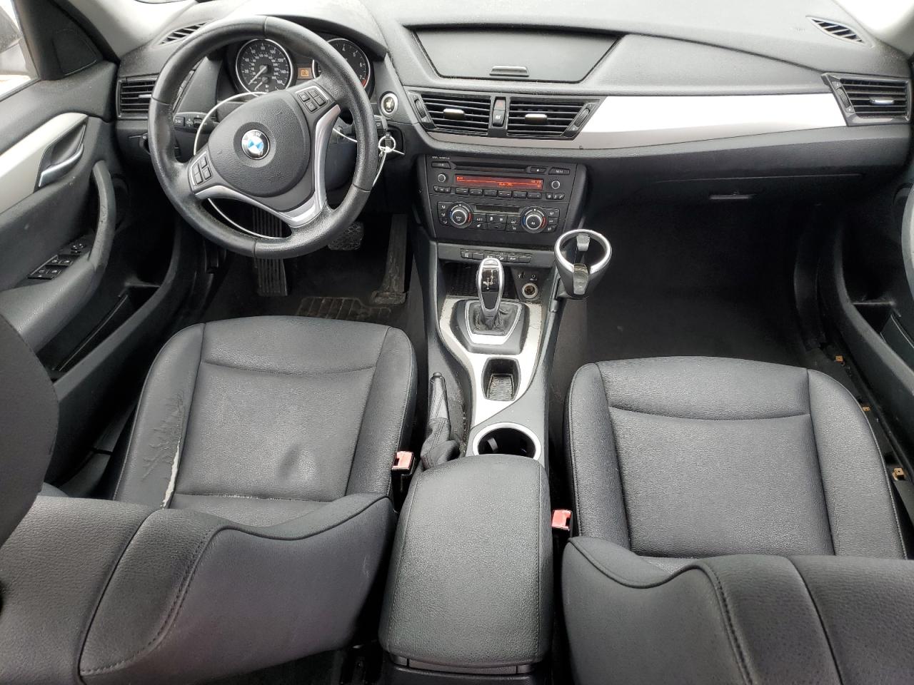 2015 BMW X1 - Image 8