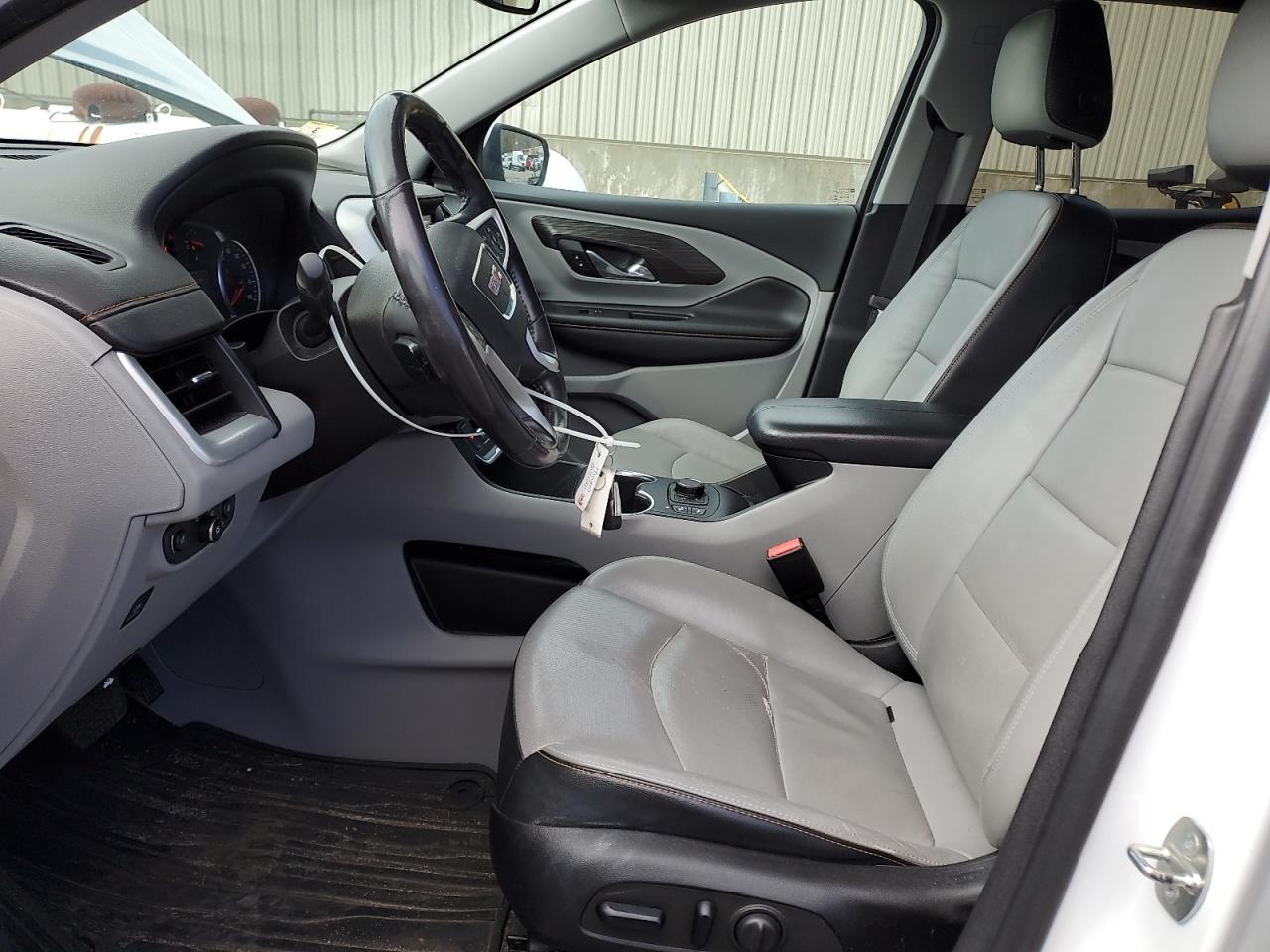 2019 GMC Terrain - Image 7