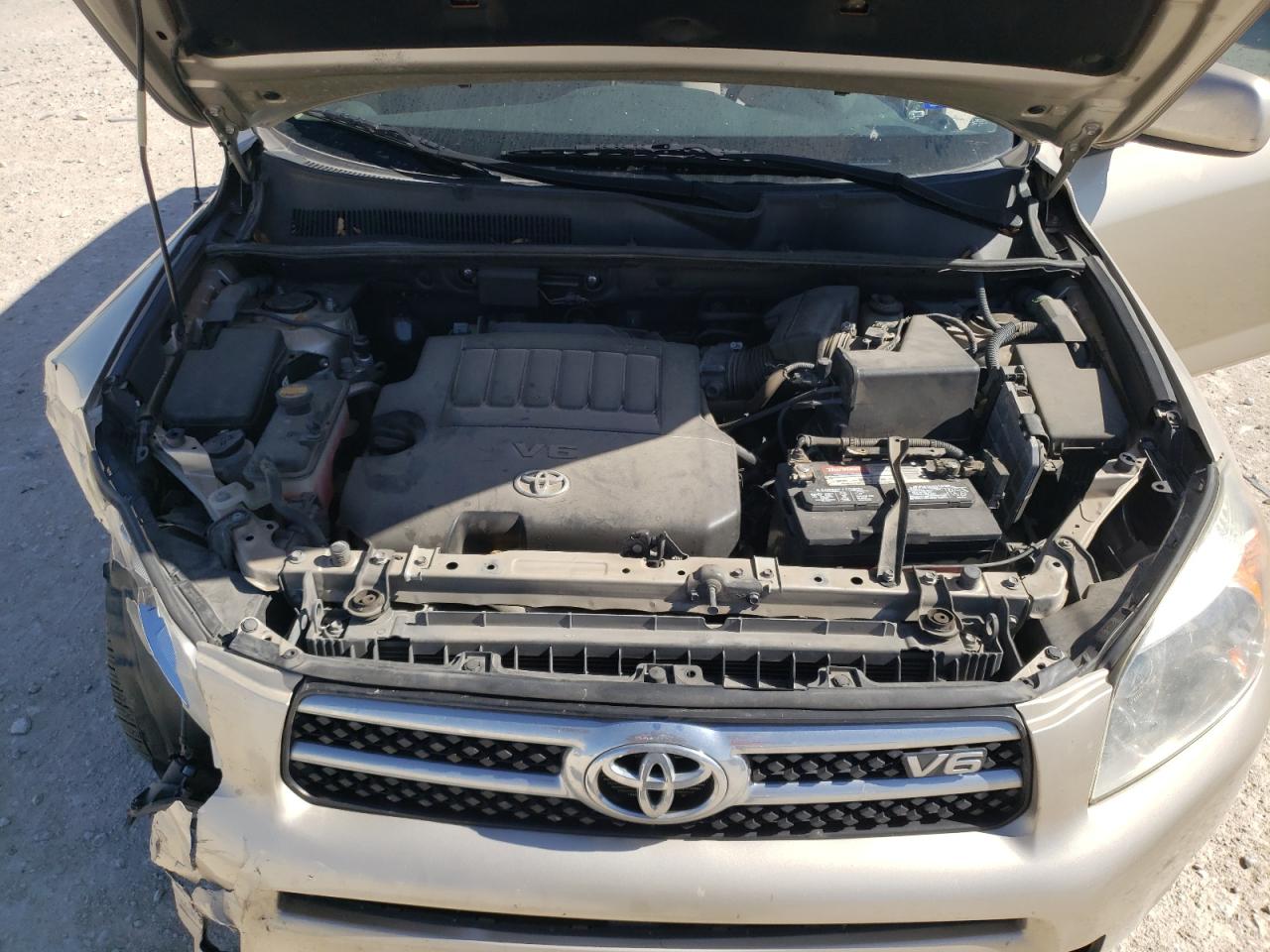 2008 Toyota RAV 4 - Image 12