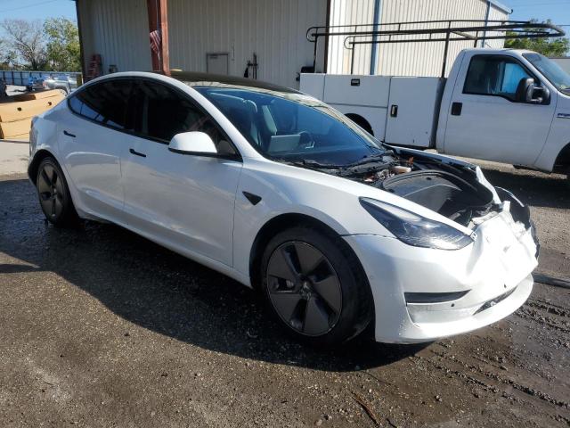  TESLA MODEL 3 2021 Белый